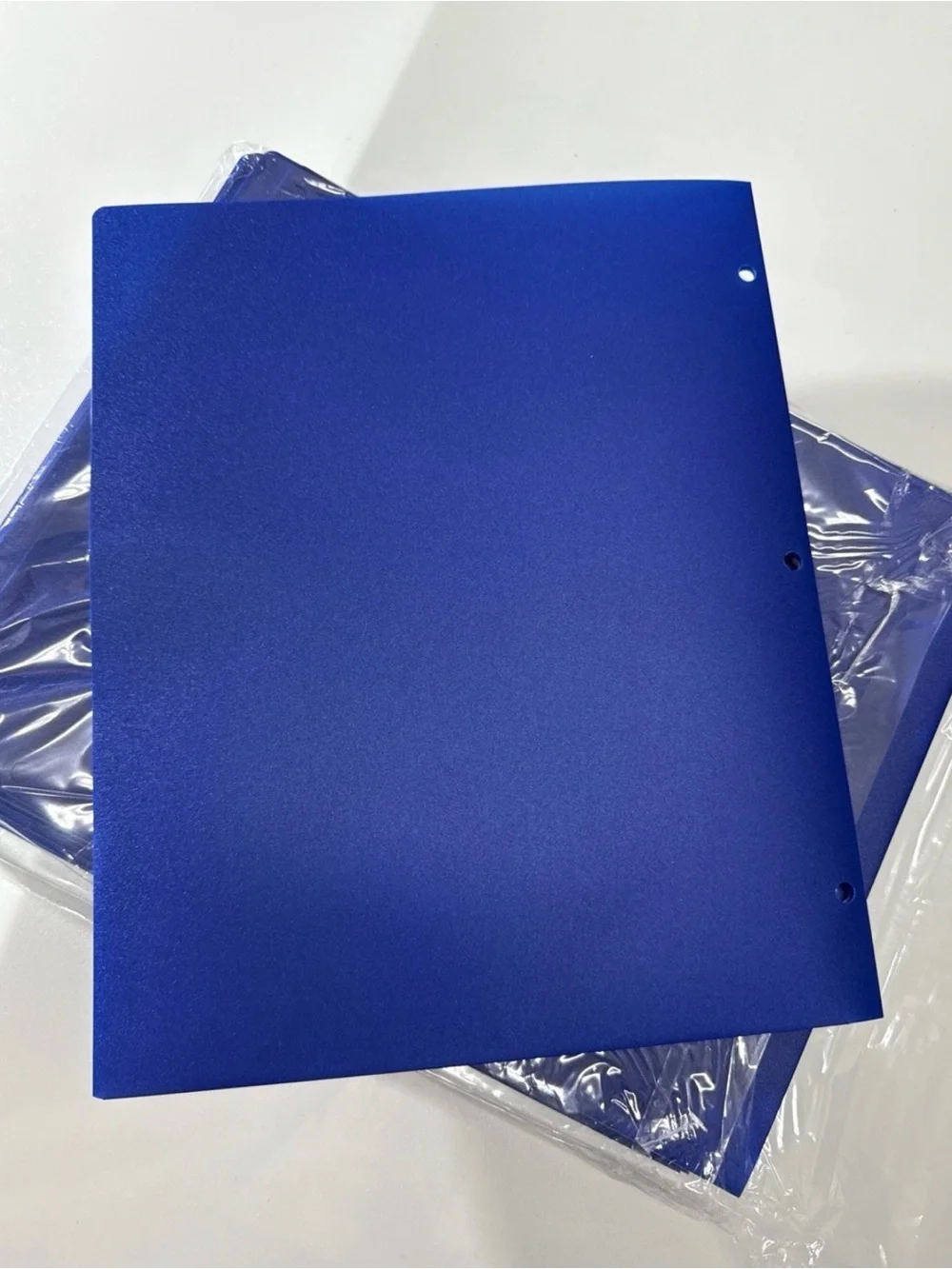 School Supplies For Teachers, Pack Of 24 / 2-pocket Folder With Prongs Blue
